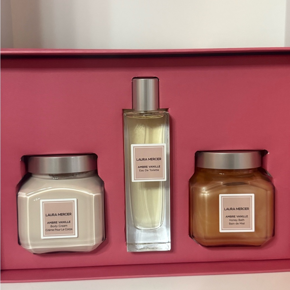 Laura Mercier Ambre Vanille Body Care Trio in Pink Box